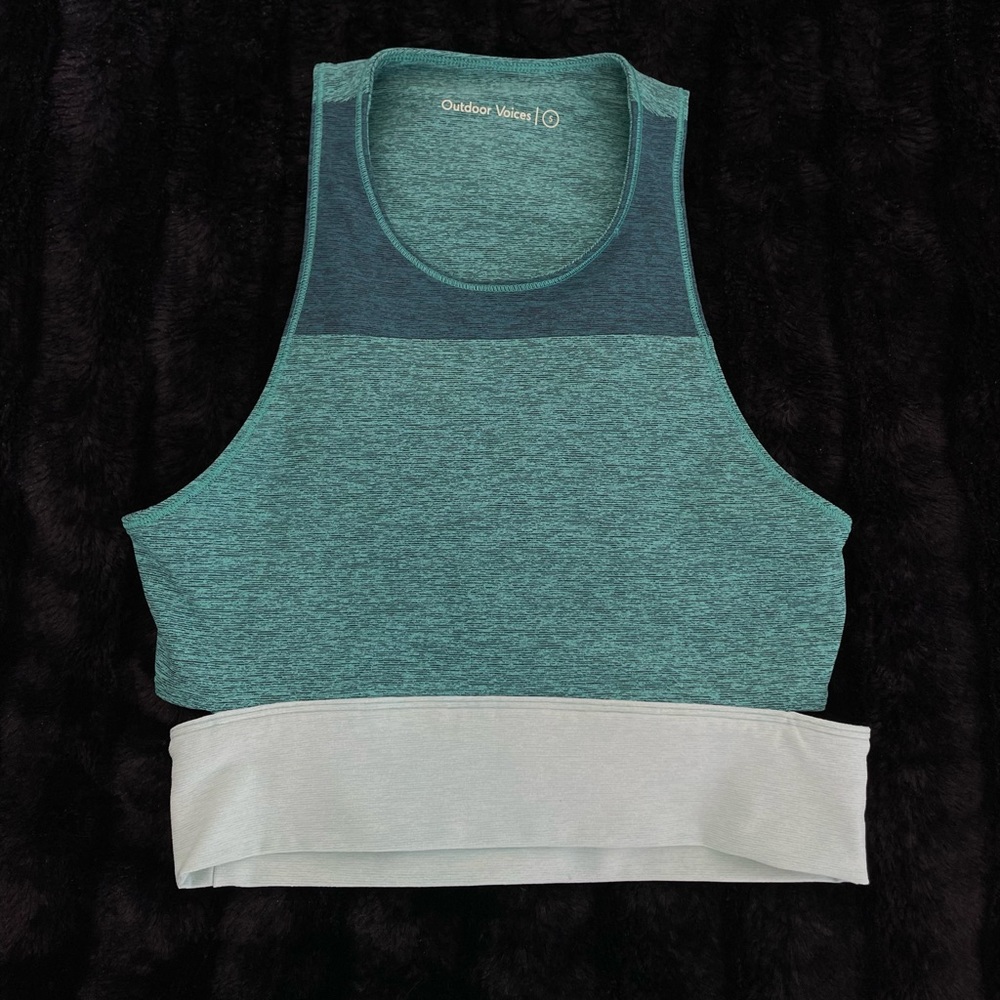 Outdoor Voices Tri-Tone Slashback Crop Top
